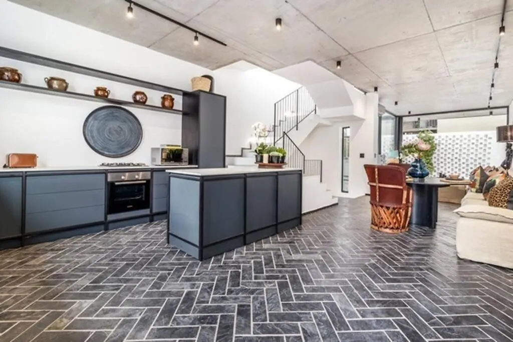 27A Jarvis Street Waterkant Villa Cape Town Holiday home